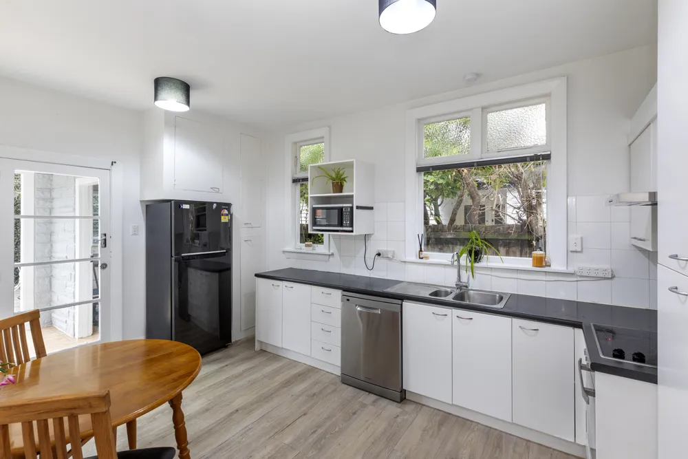 Photos of 133 Studholme Street