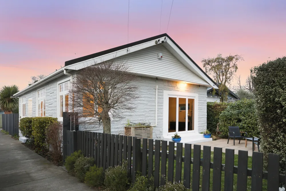 Photos of 133 Studholme Street