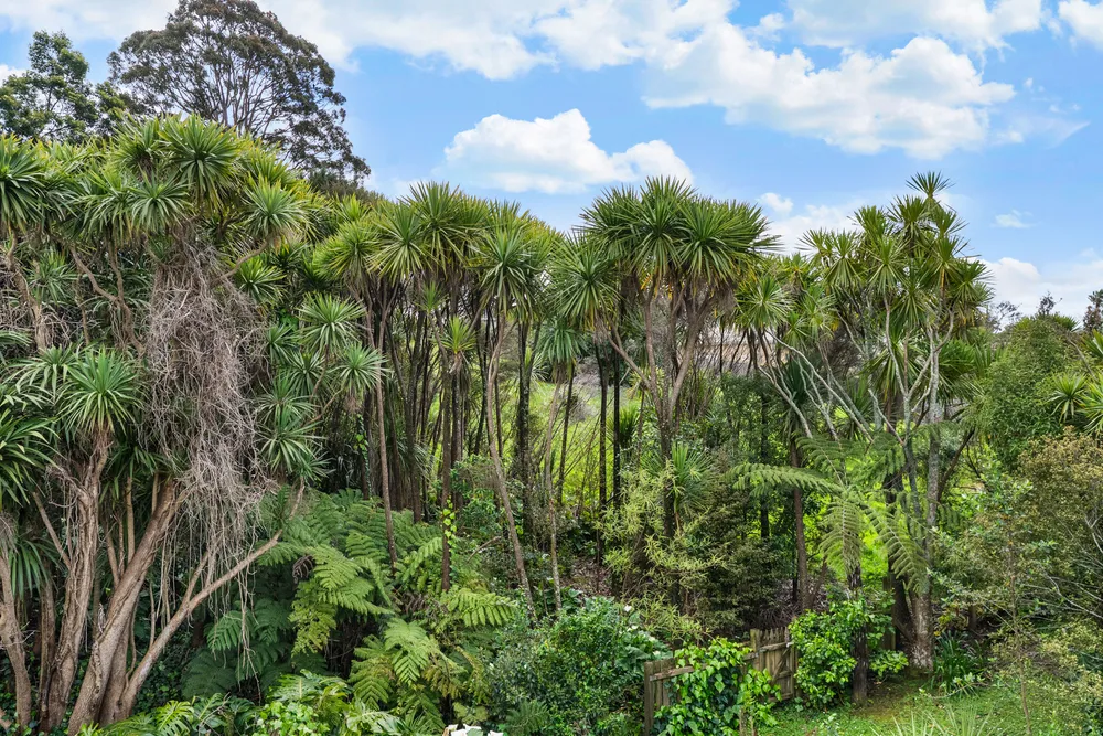 Photos of 2/42 Eastglen Road