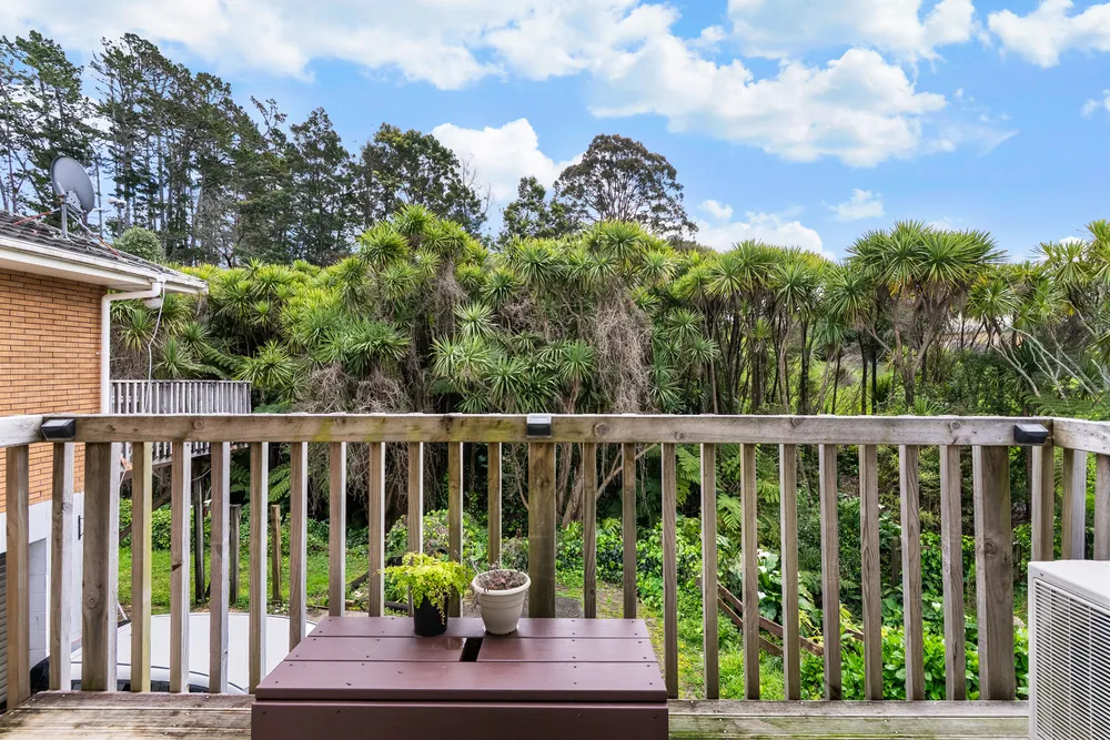 Photos of 2/42 Eastglen Road