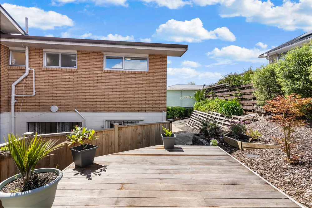 Photos of 2/42 Eastglen Road