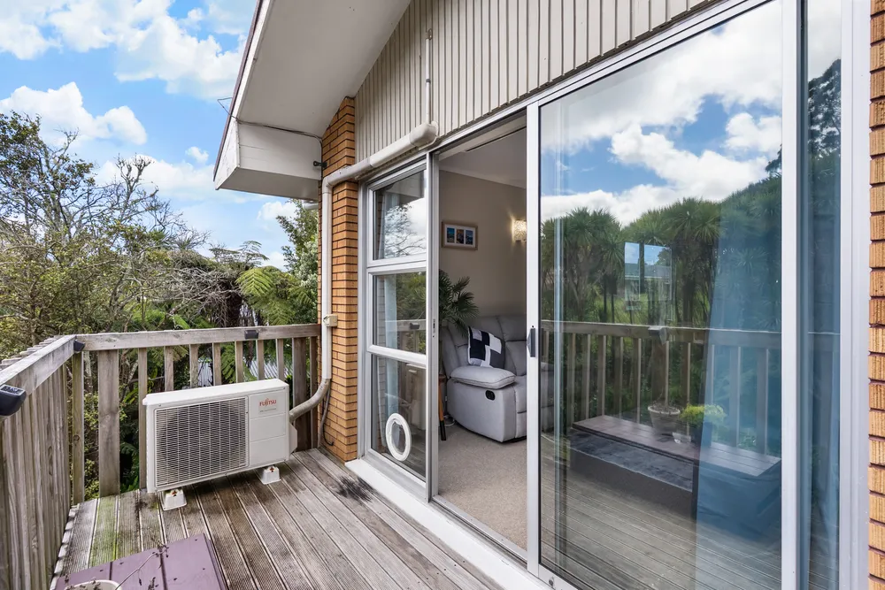 Photos of 2/42 Eastglen Road