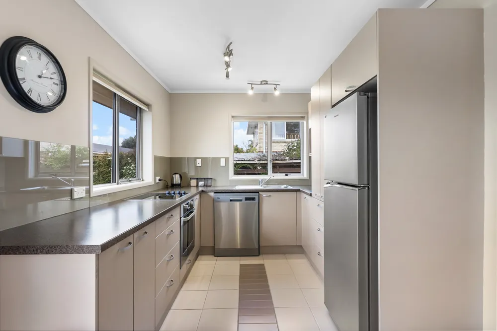 Photos of 2/42 Eastglen Road