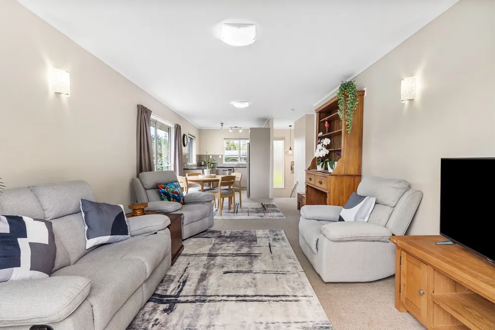 Photos of 2/42 Eastglen Road