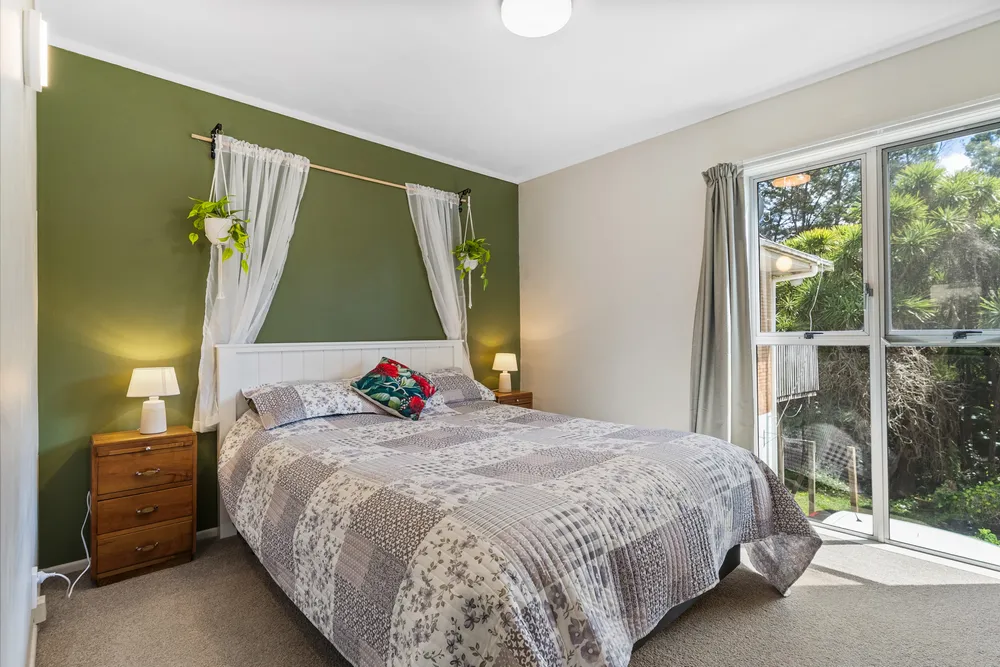 Photos of 2/42 Eastglen Road