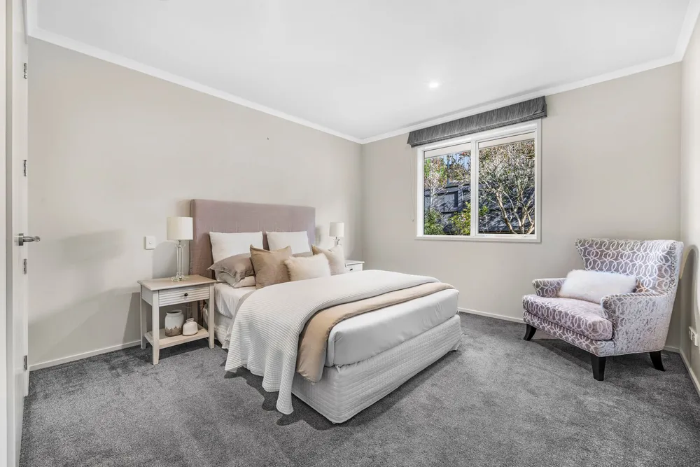 Photos of 6 Pheasant Lane