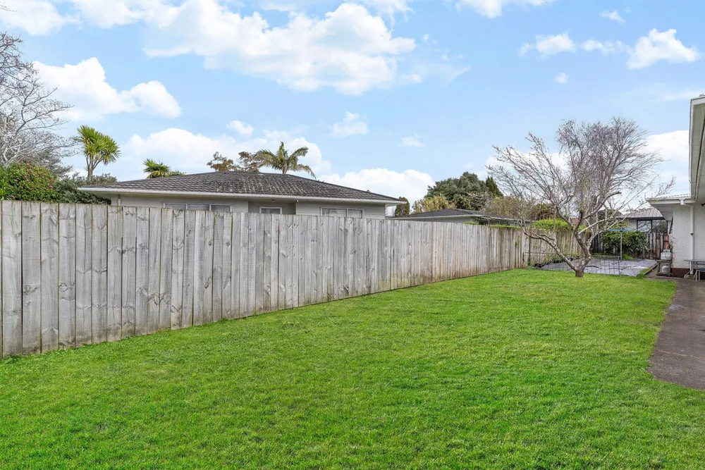Photos of 1/59 Fernaig Street