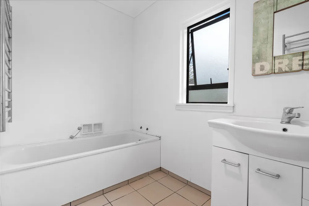 Photos of 1/59 Fernaig Street