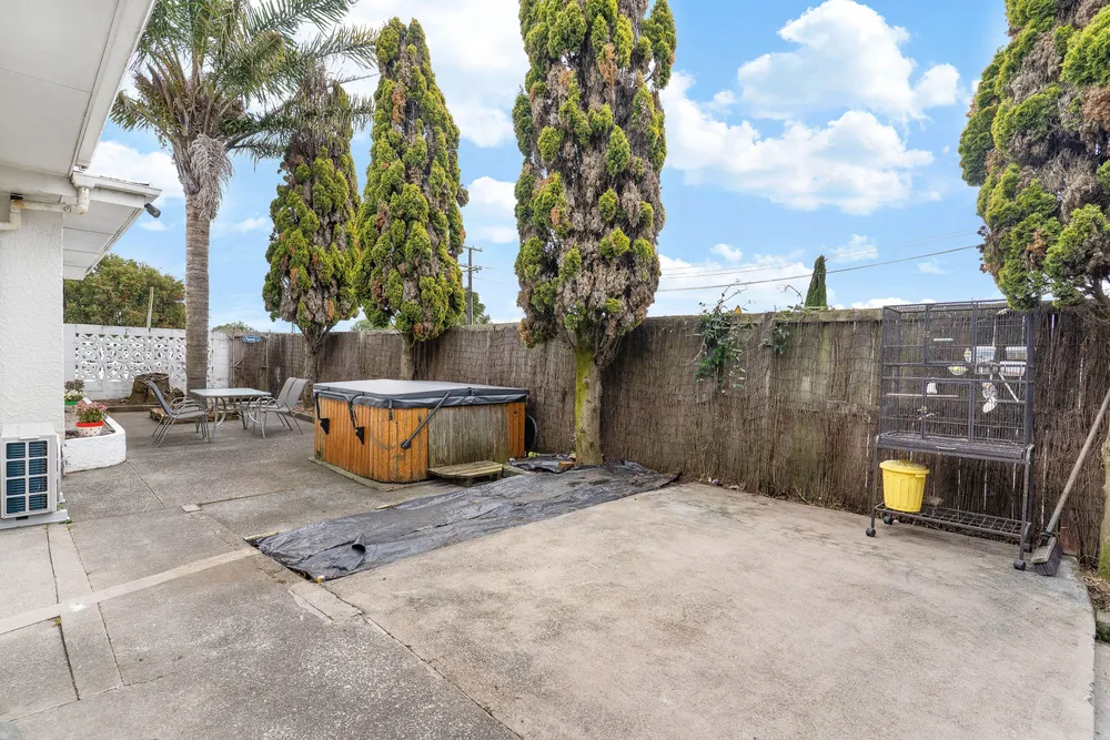 Photos of 1/59 Fernaig Street