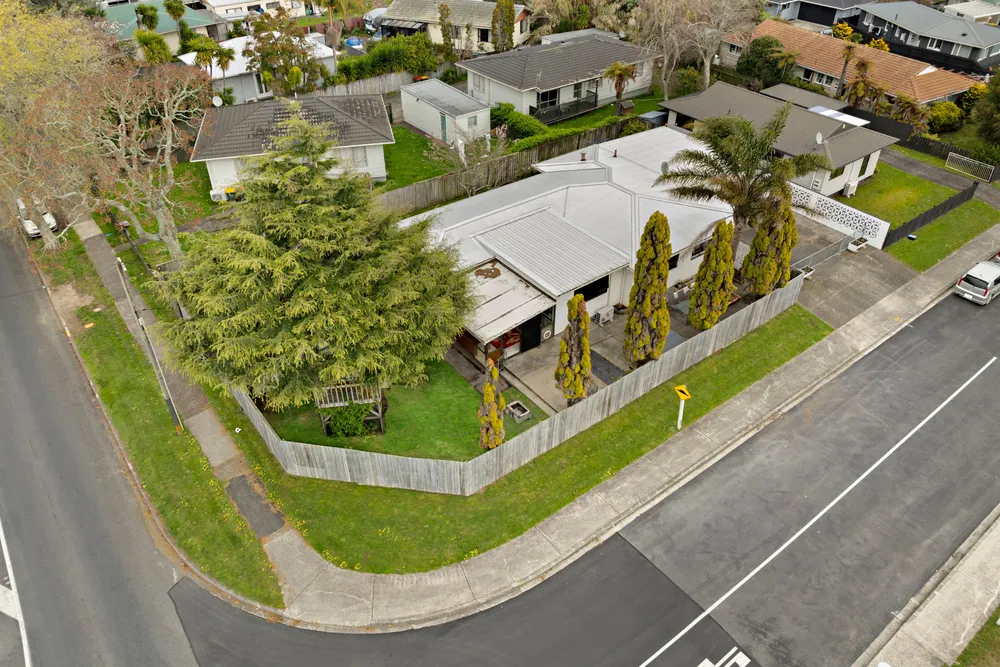 Photos of 1/59 Fernaig Street