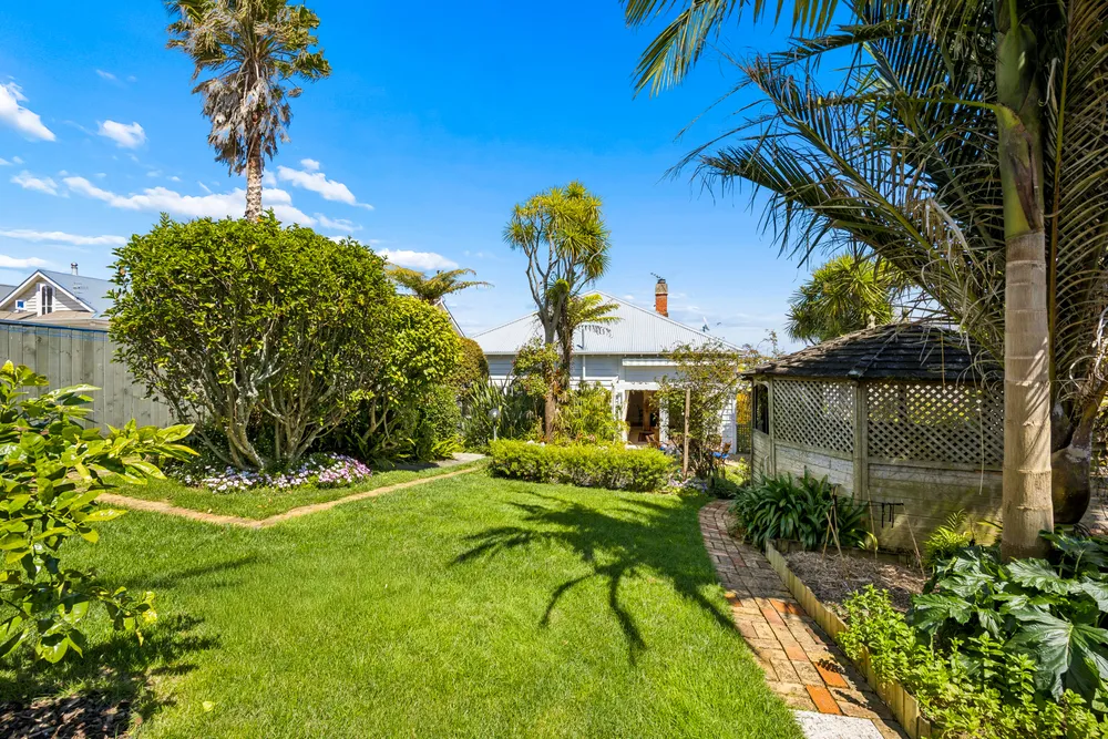 Photos of 6 Grand View Road