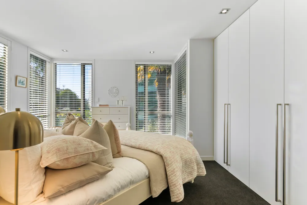 Photos of 4C Eltham Road