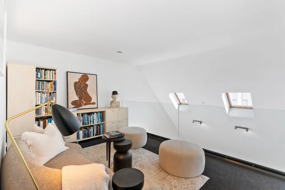 Photos of 4C Eltham Road