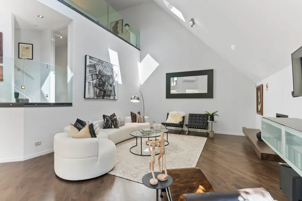 Photos of 4C Eltham Road