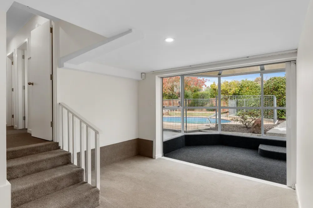 Photos of 28B Lynfield Avenue