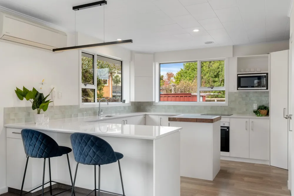 Photos of 28B Lynfield Avenue
