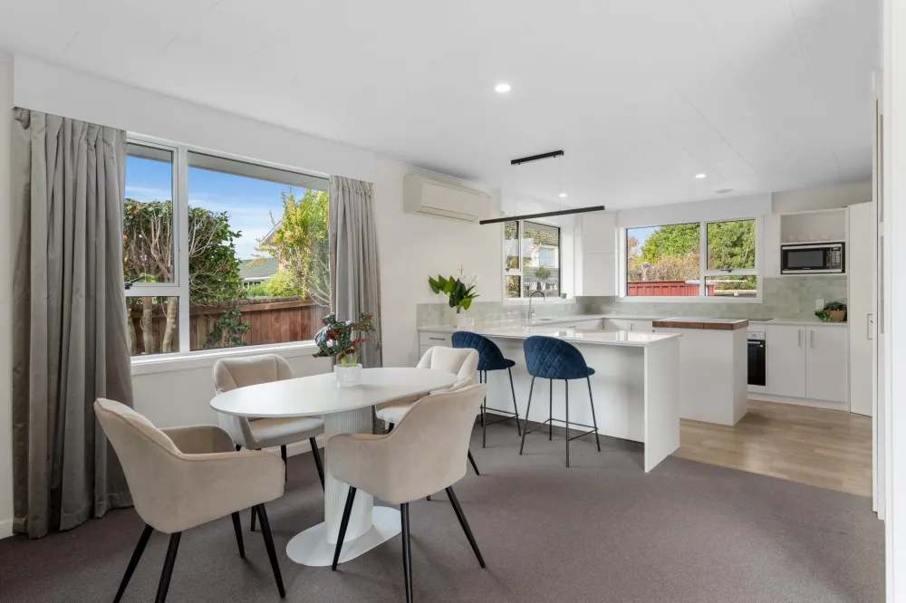 Photos of 28B Lynfield Avenue