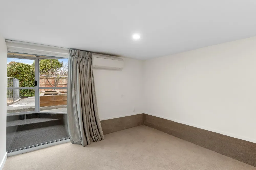 Photos of 28B Lynfield Avenue