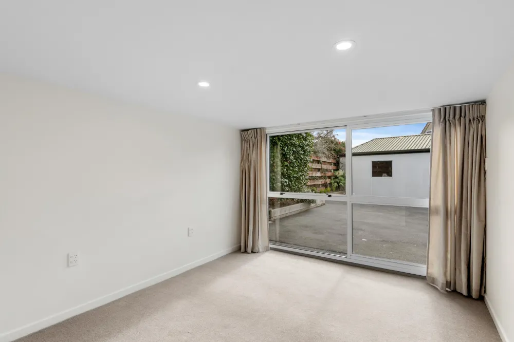 Photos of 28B Lynfield Avenue