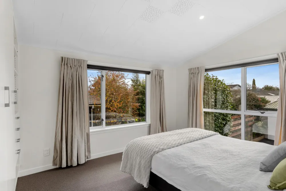 Photos of 28B Lynfield Avenue