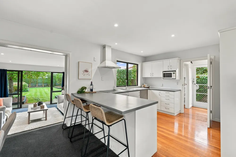 Photos of 139 Sparks Road