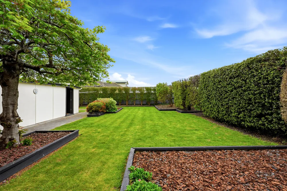 Photos of 139 Sparks Road