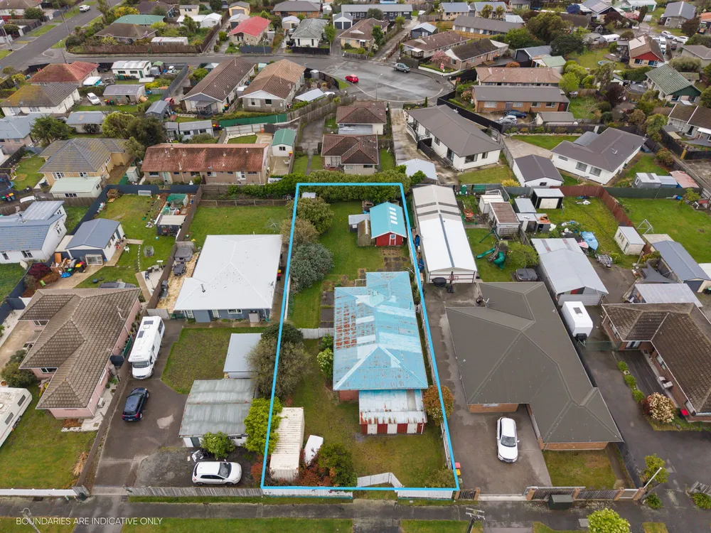 Photos of 351 Breezes Road