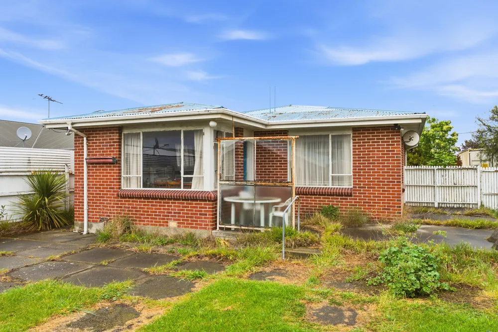 Photos of 351 Breezes Road
