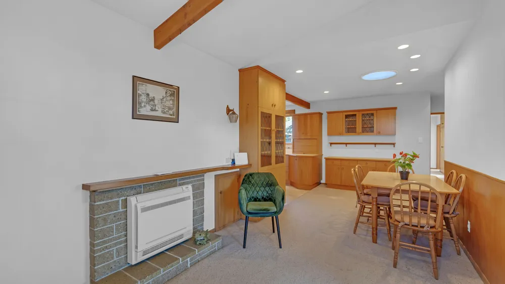 Photos of 107 White Street