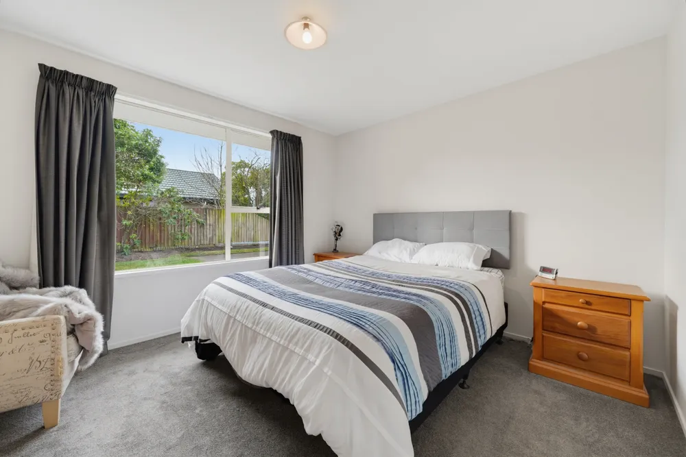 Photos of 16 Sabys Road