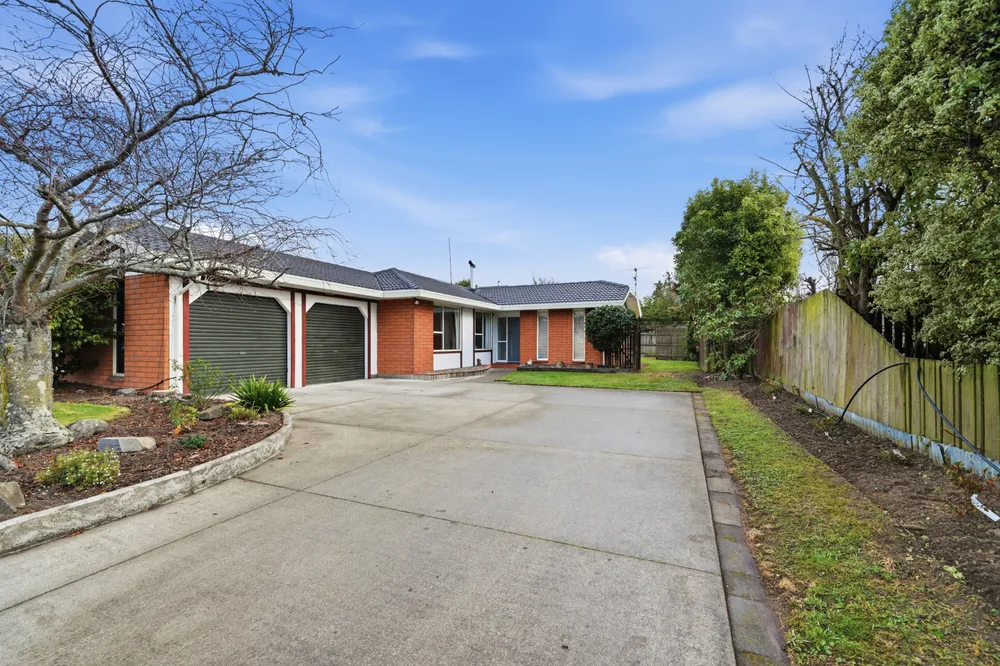 Photos of 16 Sabys Road
