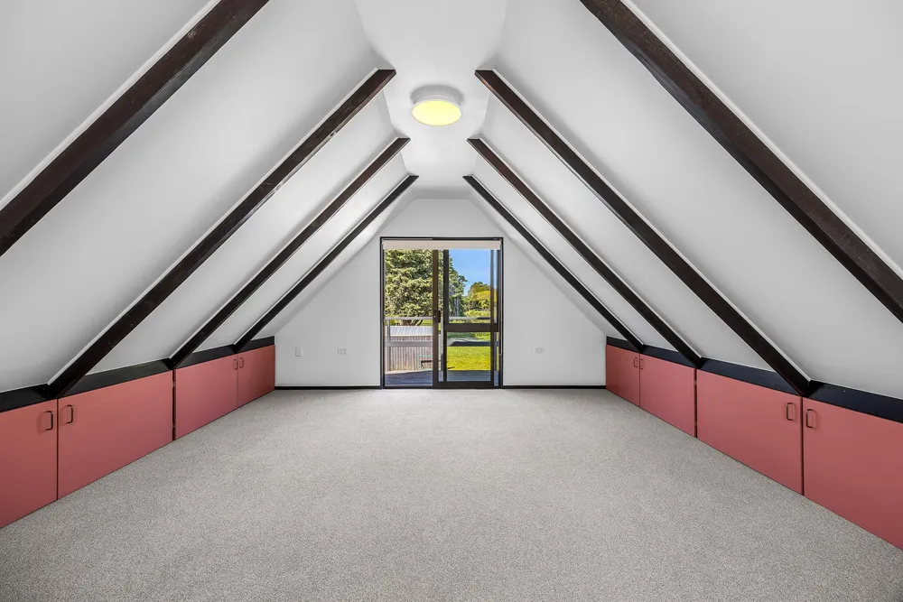 Photos of 394 Heywards Road