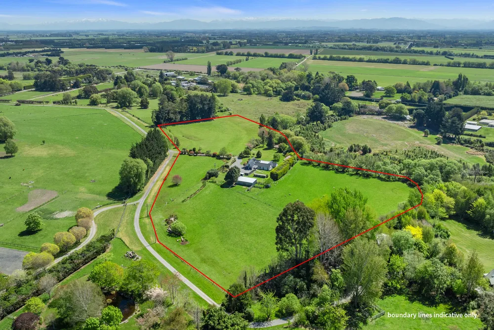 Photos of 394 Heywards Road