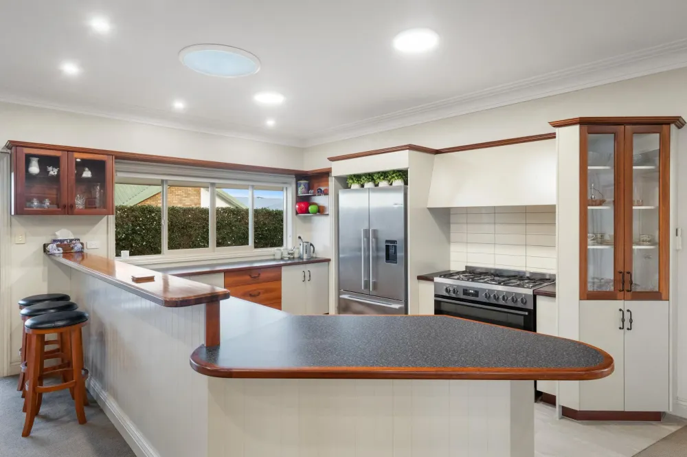 Photos of 100A Park Road