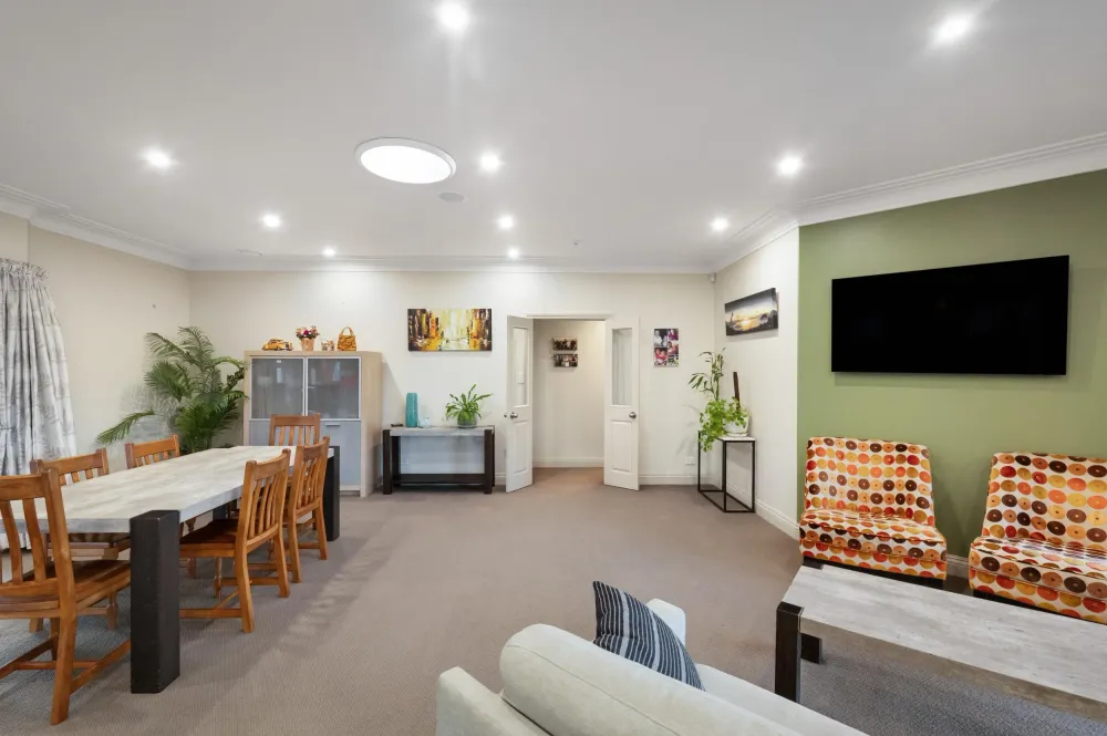 Photos of 100A Park Road