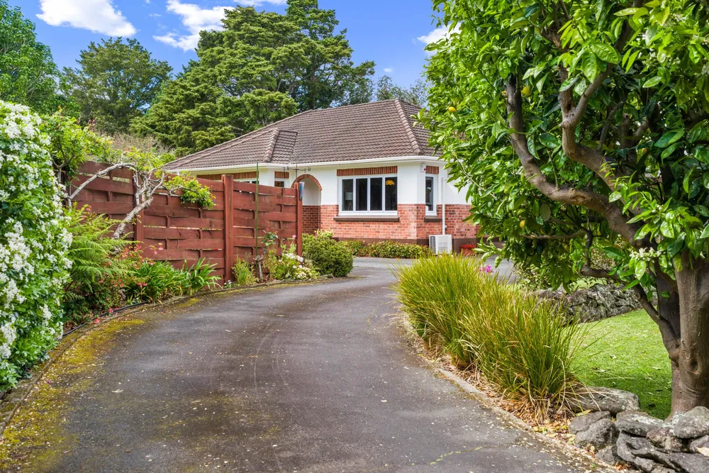 Photos of 3 Kotuku Street