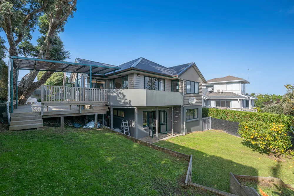 Photos of 108 Stanmore Bay Road