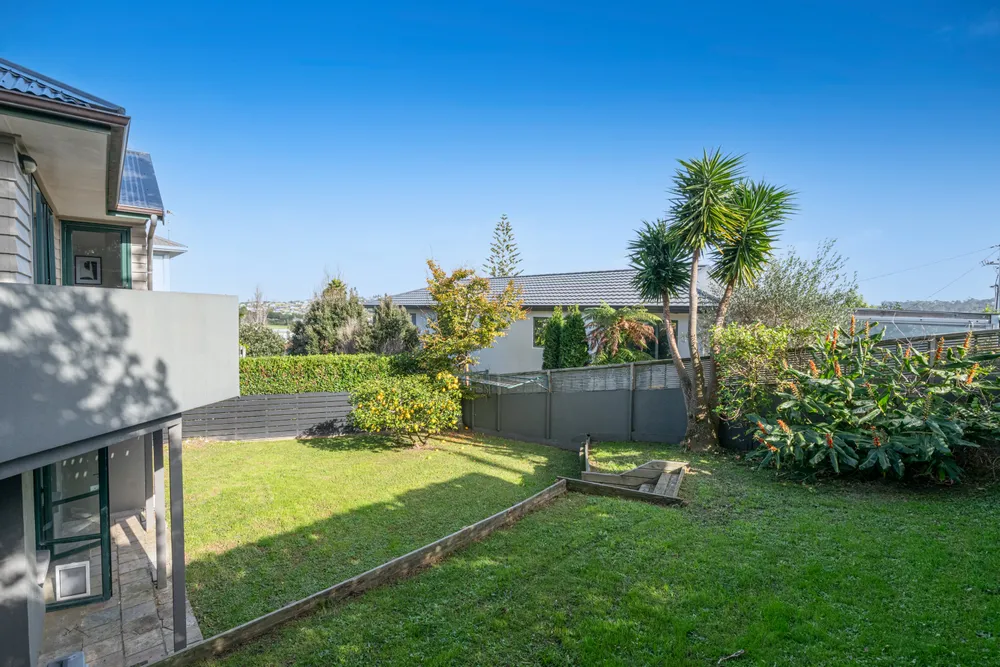 Photos of 108 Stanmore Bay Road