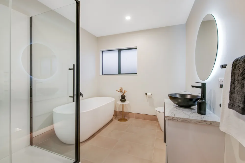 Photos of 108 Stanmore Bay Road