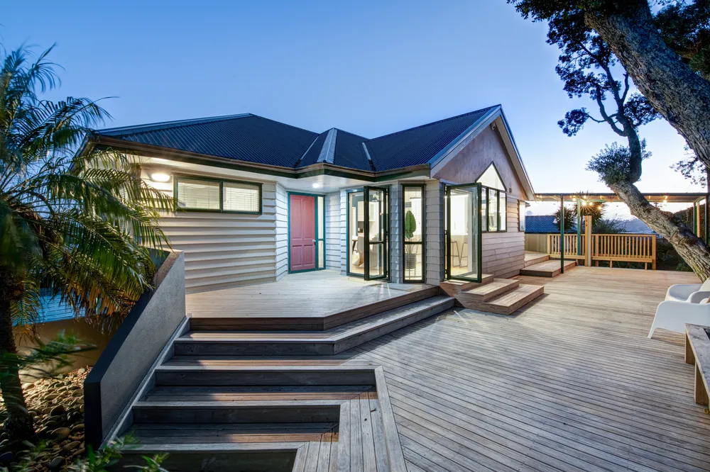 Photos of 108 Stanmore Bay Road
