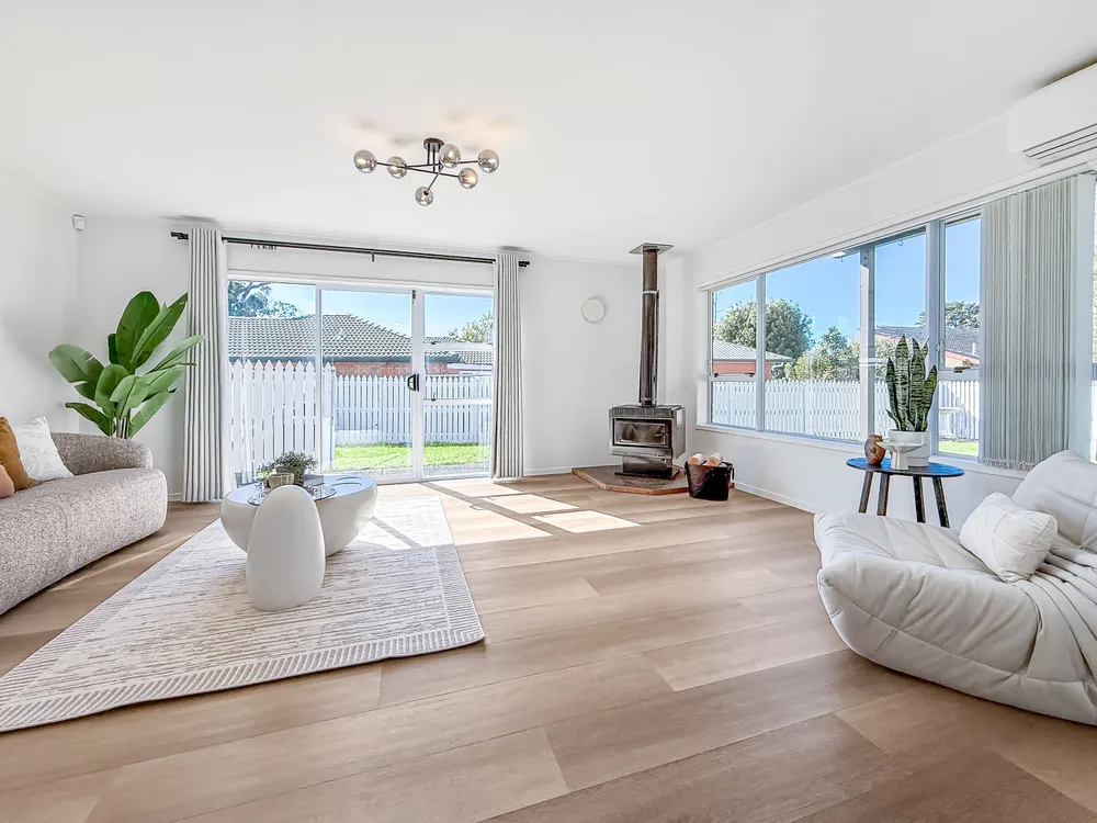 Photos of 10 Wiseley Road