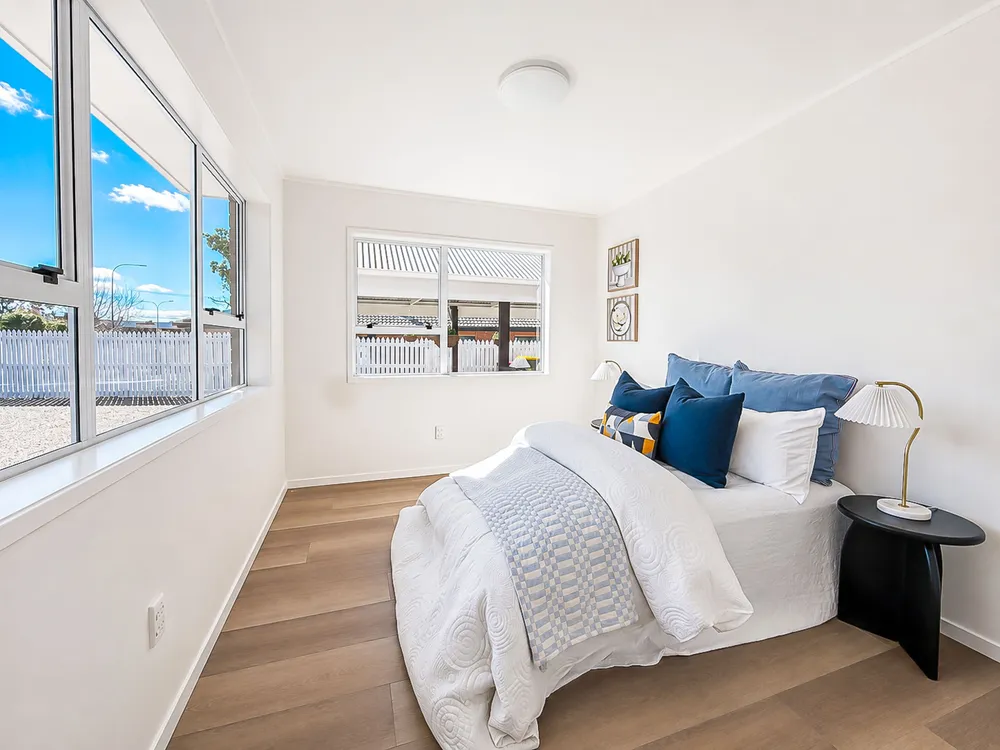 Photos of 10 Wiseley Road