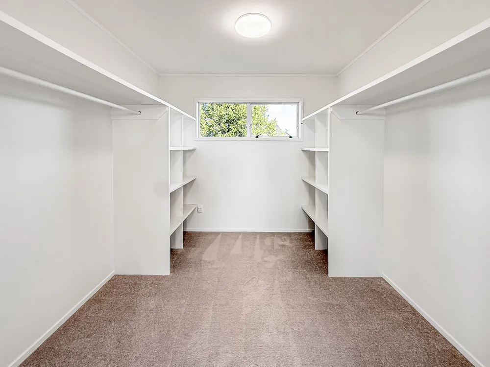 Photos of 10 Wiseley Road