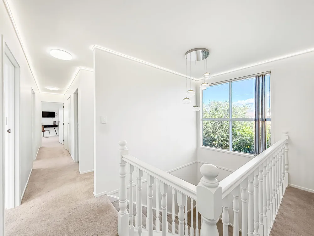 Photos of 10 Wiseley Road