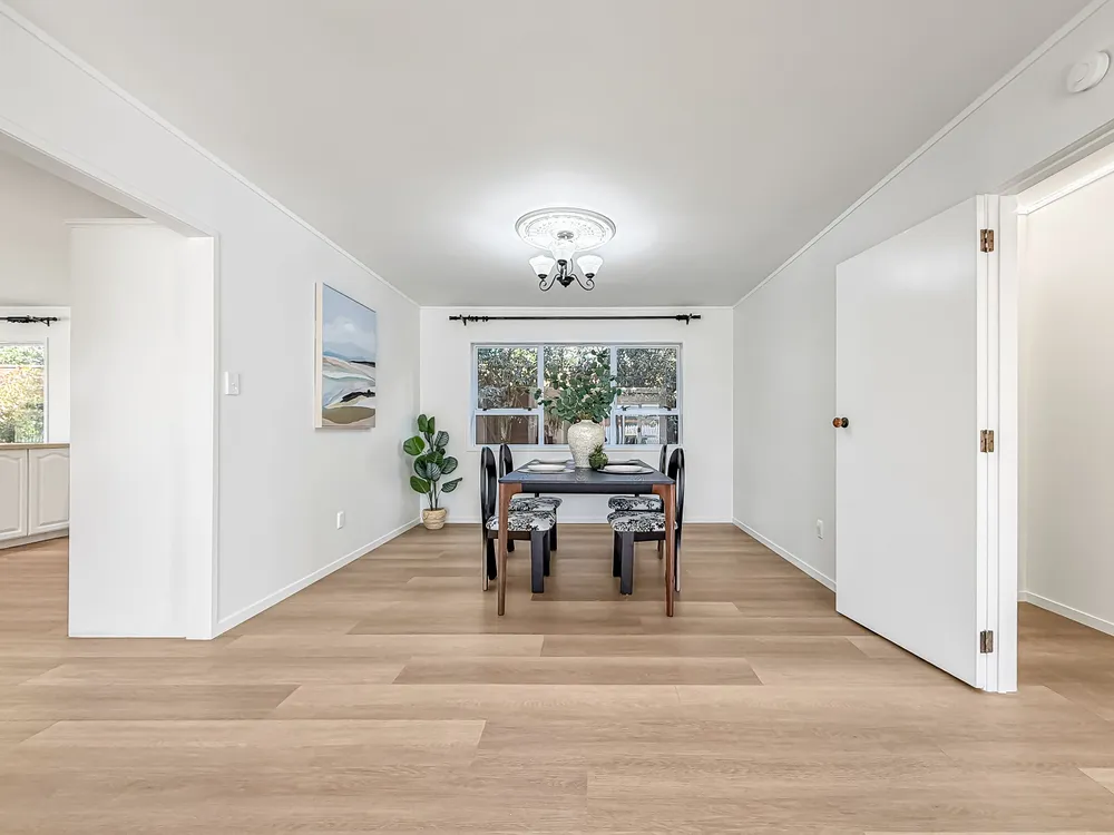 Photos of 10 Wiseley Road