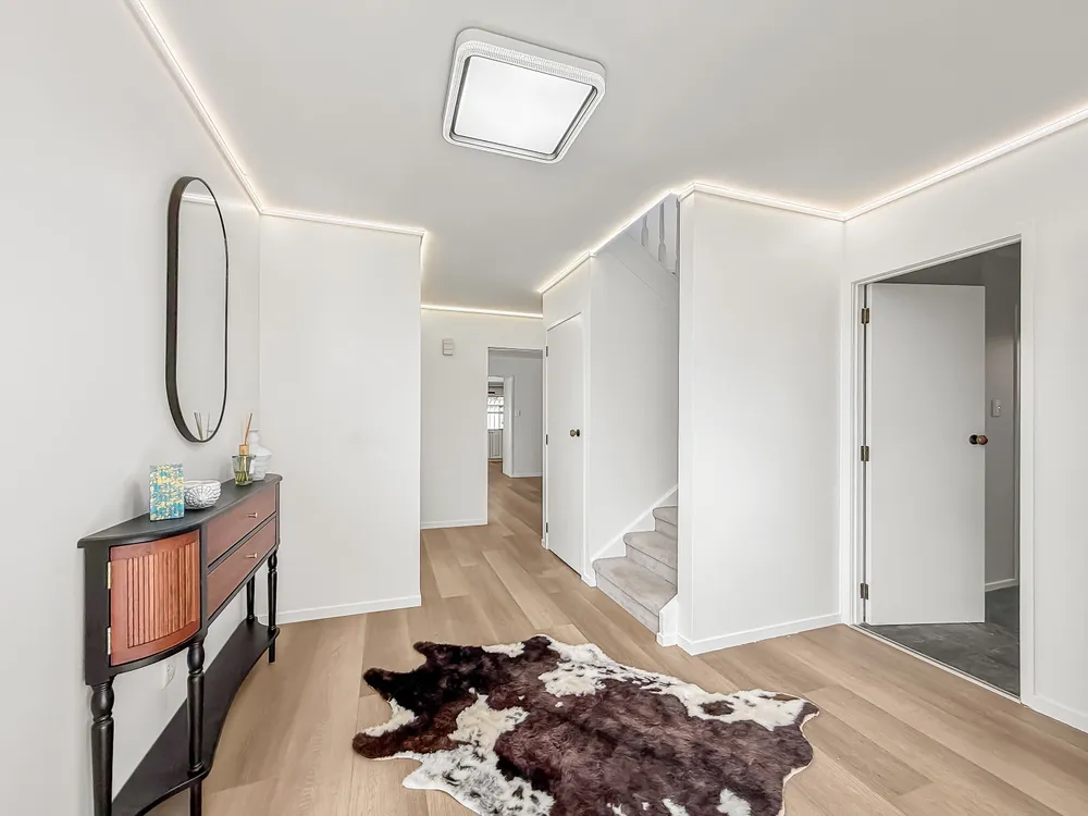 Photos of 10 Wiseley Road