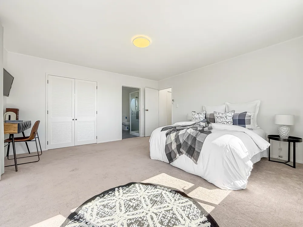 Photos of 10 Wiseley Road