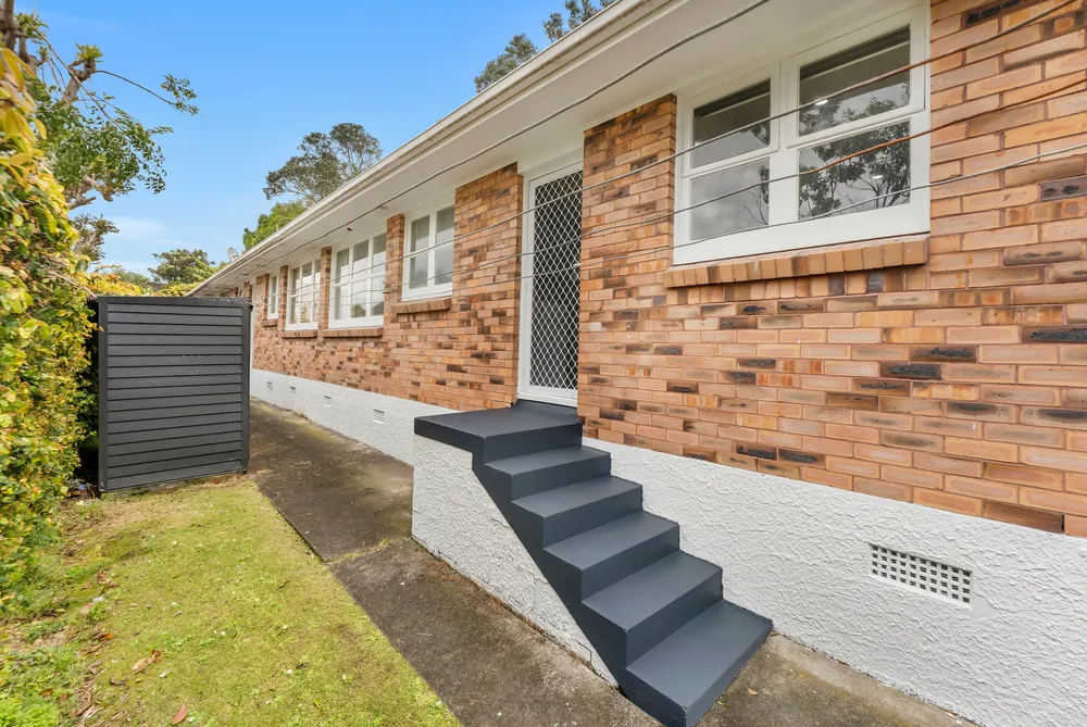 Photos of 2/53A Mount St John Avenue