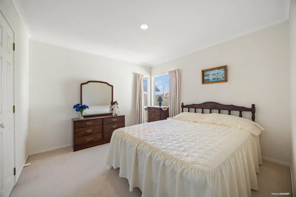 Photos of 57 Cantora Avenue