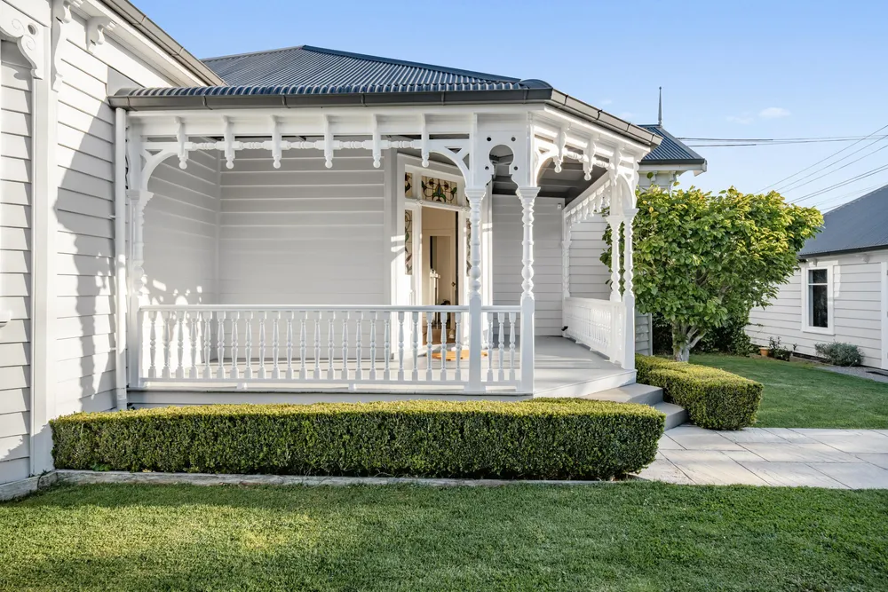 Photos of 10 Armadale Road